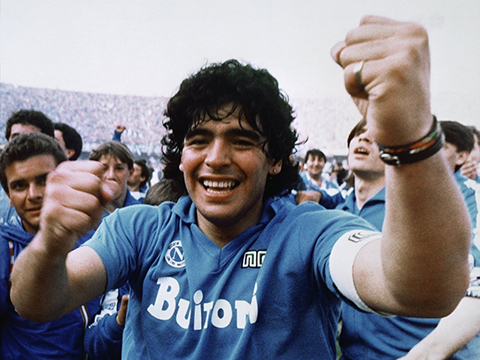 Diego Maradona: Ma túy, mafia, Chúa trời và niềm kiêu hãnh của Napoli - Ảnh 5.