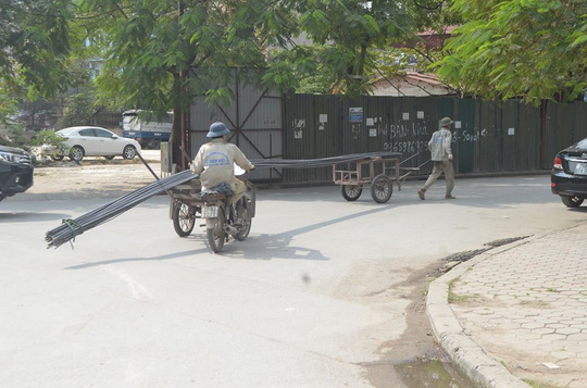 “Máy chém di động” lại tung hoành trên đường phố - Ảnh 3.