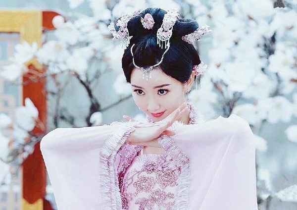 Ngoài Đường Yên, đây là người đẹp được yêu thích nhất trong Cẩm tú vị ương - Ảnh 3.