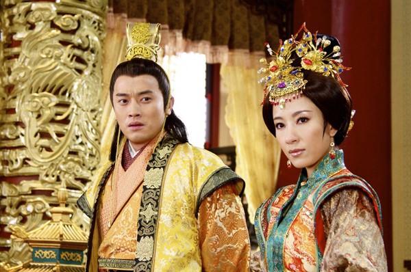 Tình yêu si dại nhất nhì lịch sử Trung Hoa của quân vương trẻ dành cho cung nữ hơn mình 17 tuổi - Ảnh 3.
