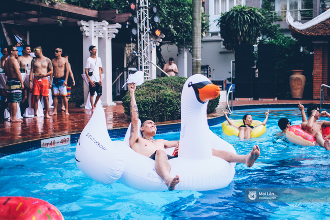 Pool party cuối tuần - Con gái Hà Nội, khi muốn sexy thì cũng sexy hết cỡ! - Ảnh 20.