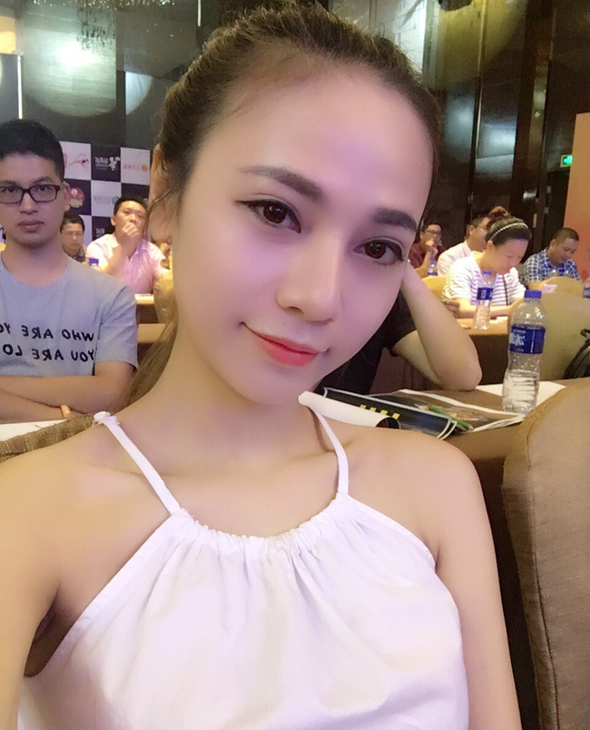 Cô gái Việt từ bỏ công việc dược sĩ một mình tới Trung Quốc thực hiện ước mơ làm người mẫu - Ảnh 21.