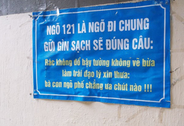 Bản tin phường cứng như quả trứng khiến người có tật thon thót giật mình  - Ảnh 3.