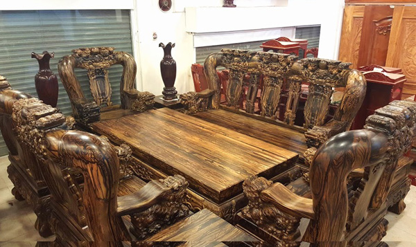 The most expensive wood furniture of the rich in Vietnam 