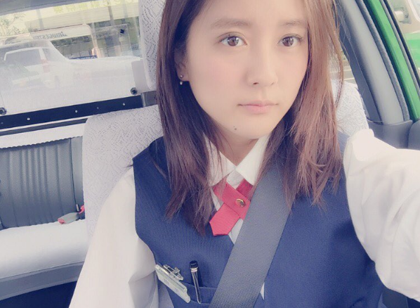 Đây chính là nữ tài xế taxi xinh đẹp và dễ thương nhất Nhật Bản! - Ảnh 3.
