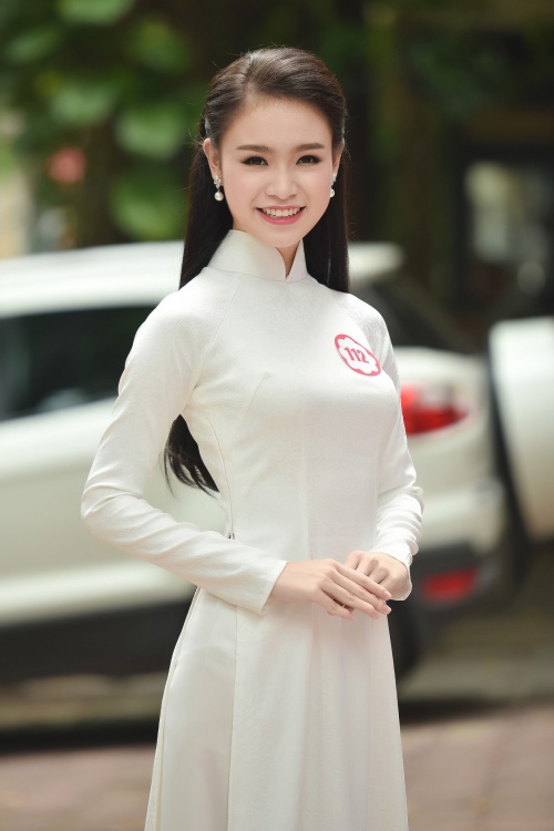 ĐH Ngoại thương: Ngôi trường có tới 5 thí sinh là ứng cử viên sáng giá nhất của Hoa hậu Việt Nam 2016! - Ảnh 3.