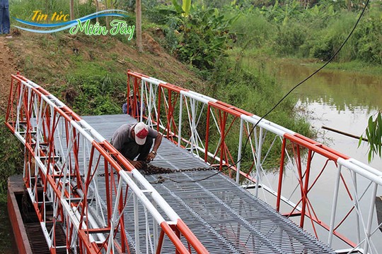 Một nông dân chế ra kiểu xây cầu siêu nhanh, siêu rẻ! - Ảnh 4.