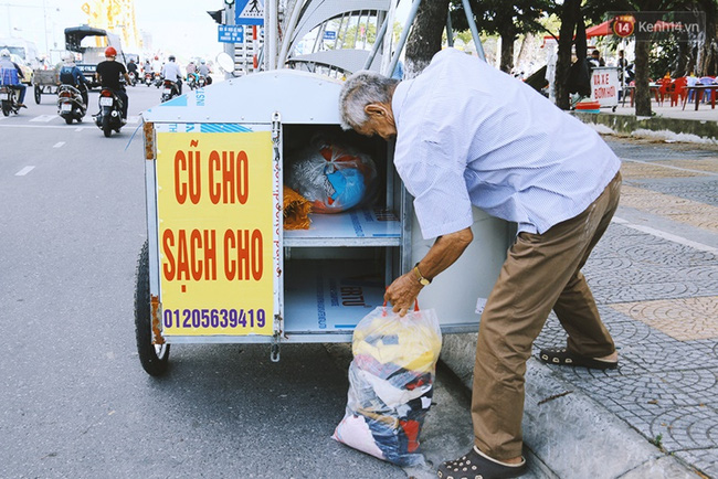 Chiếc xe đặc biệt của ông cụ gần 80 tuổi, người Đà Nẵng nào nhìn thấy trên phố cũng ấm lòng! - Ảnh 4.