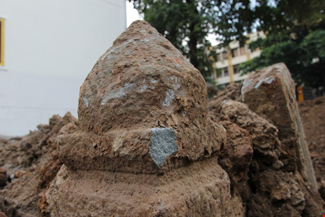 Cận cảnh mộ cổ được phát hiện trong bưu điện Phú Thọ - Ảnh 4.