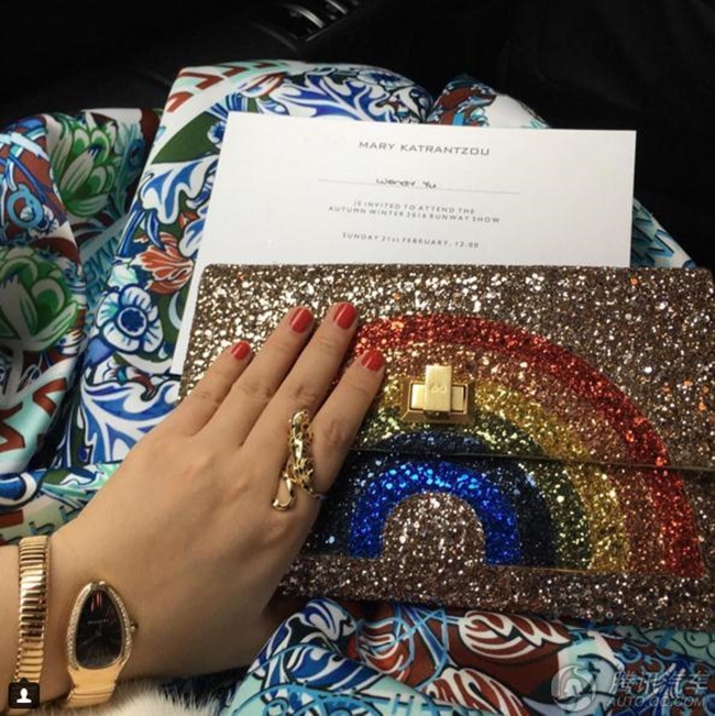 Cuộc sống xa hoa của c&ocirc; tiểu thư nh&agrave; gi&agrave;u Trung Quốc lu&ocirc;n mơ ước được l&agrave;m qu&yacute; tộc Anh - Ảnh 32.