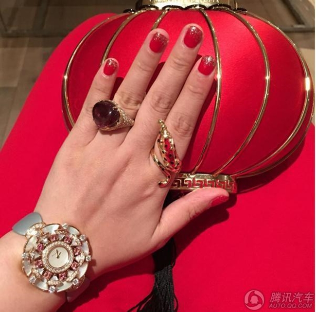 Cuộc sống xa hoa của c&ocirc; tiểu thư nh&agrave; gi&agrave;u Trung Quốc lu&ocirc;n mơ ước được l&agrave;m qu&yacute; tộc Anh - Ảnh 34.