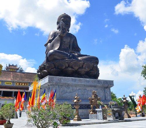 Đại gia ăn chay, làm chùa cúng dường ngàn tỷ - Ảnh 4.