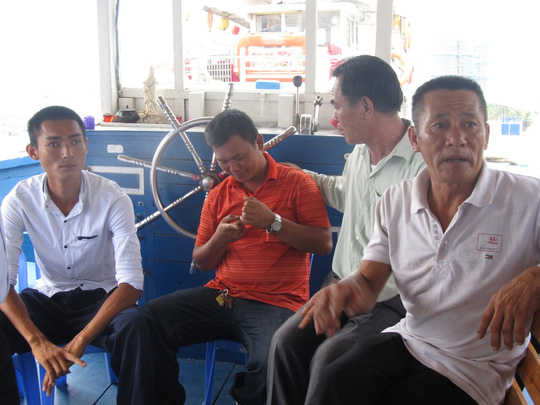 Cuộc gặp xúc động giữa người bị nạn và ân nhân trong vụ chìm tàu sông Hàn - Ảnh 3.