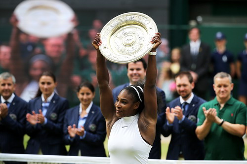 Đăng quang ở Wimbledon, Serena Williams ghi tên vào lịch sử - Ảnh 4.