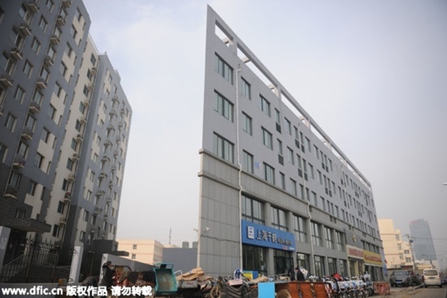 Những tòa nhà lập dị với lối kiến trúc chỉ có người Trung Quốc mới hiểu - Ảnh 4.