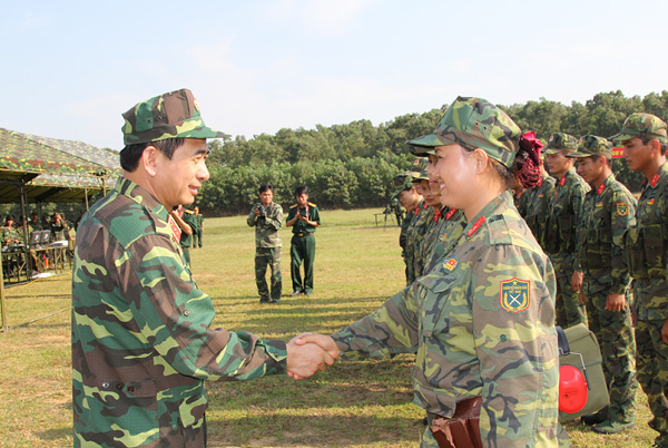 Nâng cao hơn nữa chất lượng huấn luyện, sẵn sàng chiến đấu - Ảnh 3.