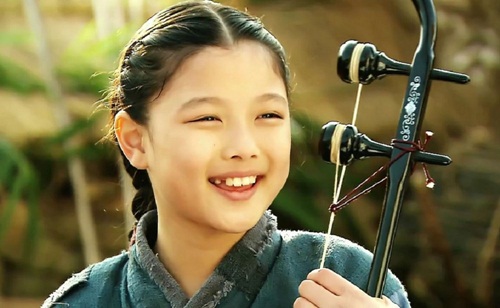 Đừng giật mình nếu bạn biết nữ thần nhí Kim Yoo Jung đã đóng từng này phim - Ảnh 3.