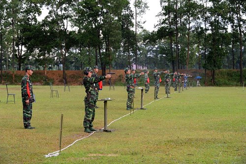 Súng ngắn, súng dài đua tài trong hội thao - Ảnh 5.