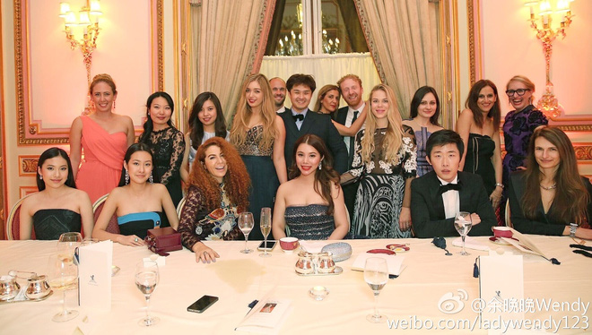 Cuộc sống xa hoa của c&ocirc; tiểu thư nh&agrave; gi&agrave;u Trung Quốc lu&ocirc;n mơ ước được l&agrave;m qu&yacute; tộc Anh - Ảnh 5.