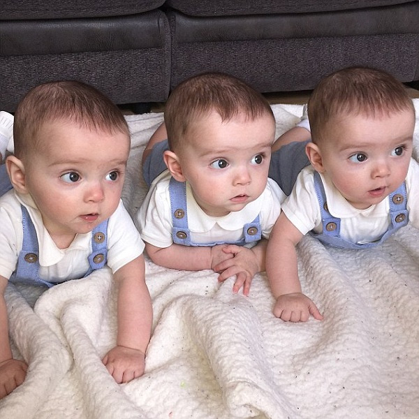 Trường hợp cực hiếm: Anh em sinh ba giống nhau tuyệt đối - Ảnh 5.