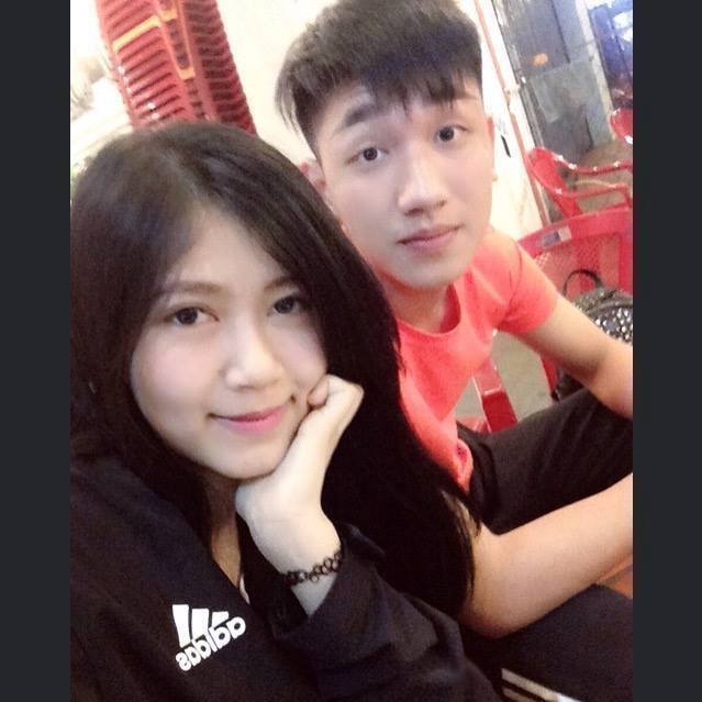 Cô bạn gái xinh như hot girl của đội trưởng U19 Việt Nam - Ảnh 6.