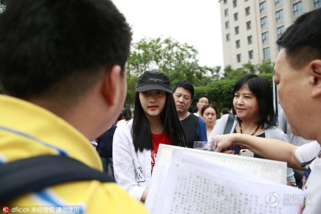 Hành trình thi đại học của quốc dân khuê nữ Trung Quốc - Ảnh 6.
