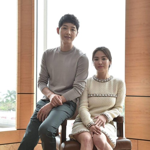 Công ty quản lý phủ nhận tin Song Joong Ki có bạn gái bí mật - Ảnh 5.