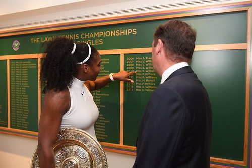 Đăng quang ở Wimbledon, Serena Williams ghi tên vào lịch sử - Ảnh 6.