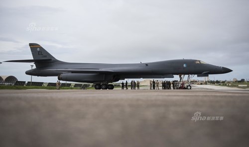 [ẢNH] Máy bay ném bom B-1B Lancer xuất hiện trên bán đảo Triều Tiên - Ảnh 10.