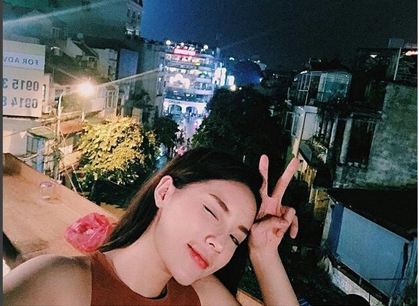 Cuộc sống giản dị đến bất ngờ của Hoa hậu thị phi nhất Việt Nam - Ảnh 7.