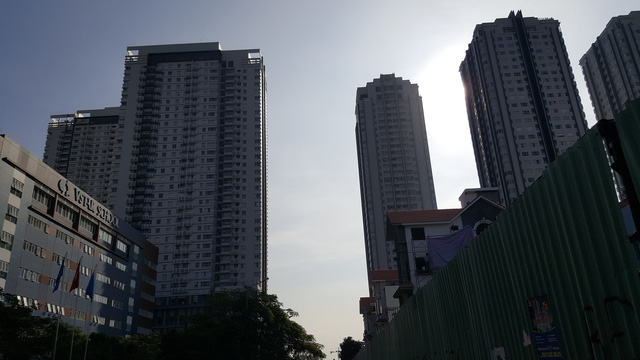 Cận cảnh cung đường dày đặc dự án bất động sản nhất khu Nam Sài Gòn - Ảnh 7.