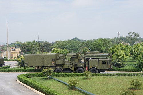 [ẢNH] Rồng lửa S-300 bảo vệ vùng trời Việt Nam - Ảnh 6.