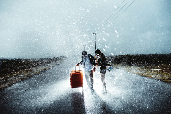Cặp đôi Hà thành lặn lội 200 cây số, vượt biển để chụp ảnh cưới dưới trời mưa bão - Ảnh 7.