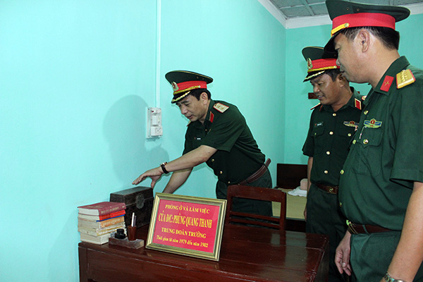 Trung tướng Phan Văn Giang thăm quan đơn vị khung thường trực vững mạnh toàn diện - Ảnh 7.