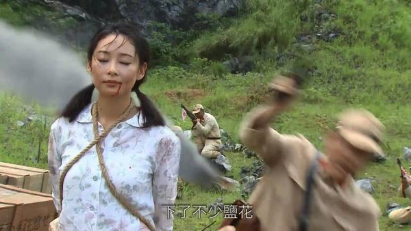 Dân mạng náo loạn vì cảnh Hồ Hạnh Nhi bị cưỡng bức trên phim - Ảnh 7.
