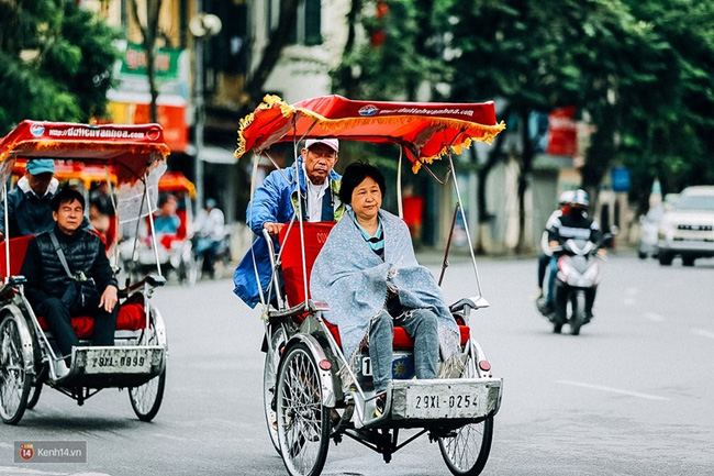 Hà Nội lạnh lắm, nhưng chỉ khiến người ta gần nhau hơn thôi! - Ảnh 9.