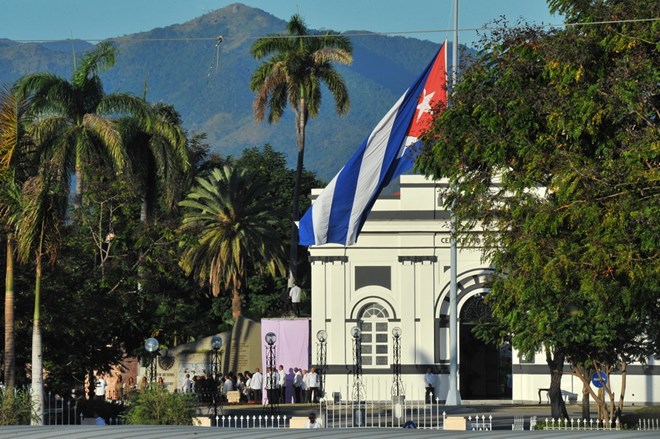 Hình ảnh lễ an táng tro cốt của lãnh tụ Cuba Fidel Castro Ruz  - Ảnh 9.