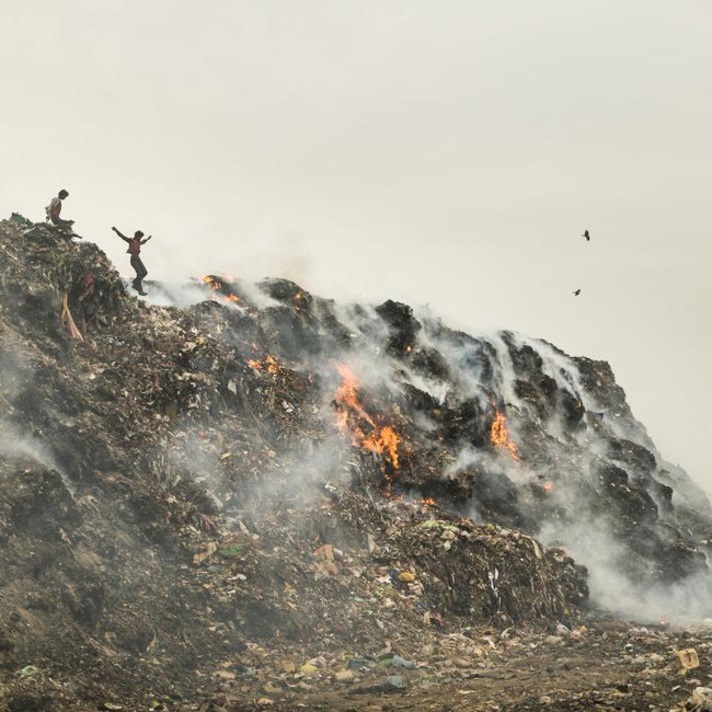 Chùm ảnh cho thấy sự đáng sợ của ô nhiễm môi trường tại Dehli, thủ phủ ô nhiễm của Ấn Độ - Ảnh 9.