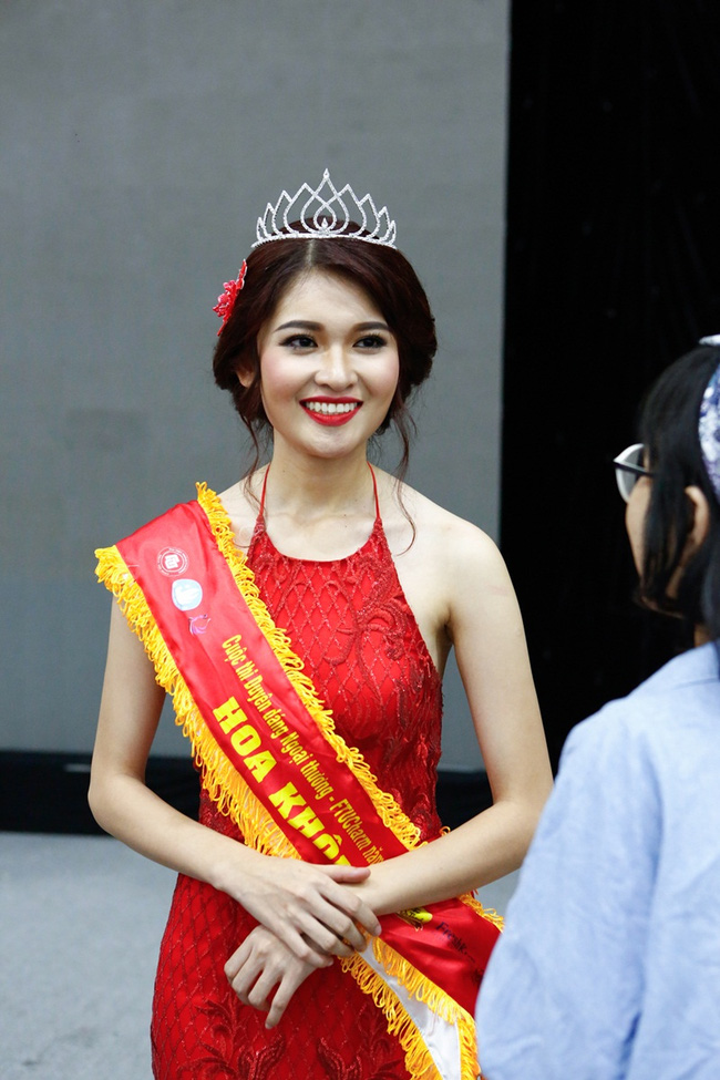 ĐH Ngoại thương: Ngôi trường có tới 5 thí sinh là ứng cử viên sáng giá nhất của Hoa hậu Việt Nam 2016! - Ảnh 9.