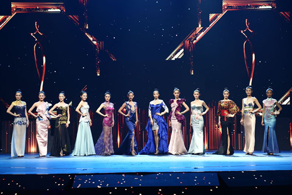 Nhan sắc Hoa hậu và Á hậu cuộc thi Hoa hậu Hoàn cầu Trung Quốc gây tranh cãi - Ảnh 10.
