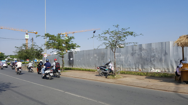 Cận cảnh cung đường dày đặc dự án bất động sản nhất khu Nam Sài Gòn - Ảnh 10.