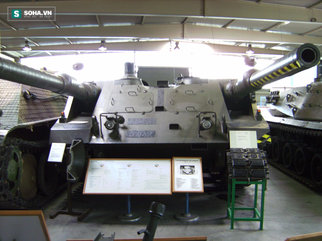 VT 1 - Xe tăng không tháp pháo 2 nòng kỳ lạ của Tây Đức - Ảnh 1.
