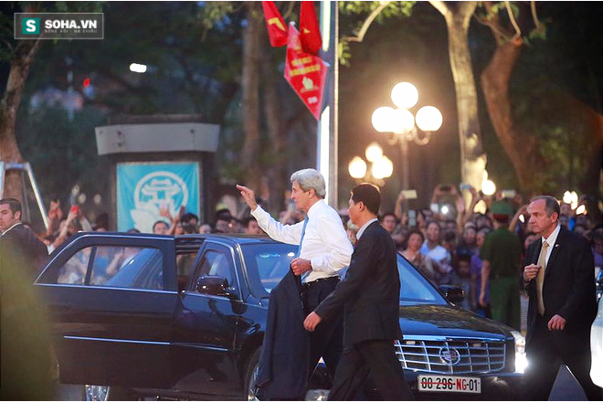 Ngoại trưởng Mỹ John Kerry lên Bờ Hồ, TT Obama đi ăn bún chả - Ảnh 12.