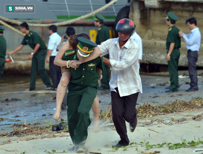 Vụ chìm tàu ở Đà Nẵng: Đã tìm thấy cả 3 thi thể nạn nhân mất tích - Ảnh 12.