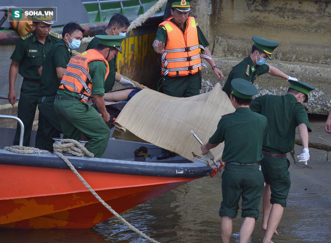 Vụ chìm tàu ở Đà Nẵng: Đã tìm thấy cả 3 thi thể nạn nhân mất tích - Ảnh 8.