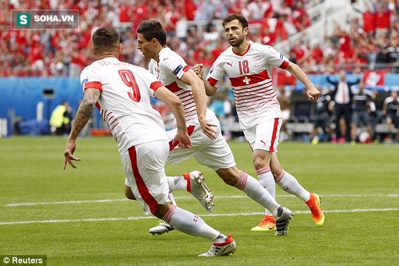 Albania 0-1 Thụy Sỹ: Kẻ mạnh may mắn, kẻ yếu kiên cường - Ảnh 2.