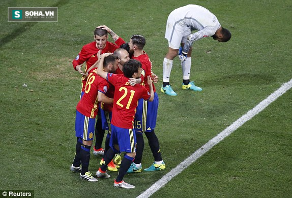 Tây Ban Nha 3-0 Thổ Nhĩ Kỳ: Xứng danh nhà đương kim vô địch - Ảnh 10.