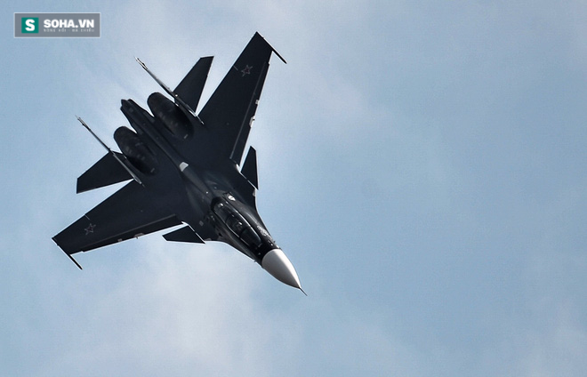 Tàng hình + Su-35 + Syria: Không quân Nga đã trở về từ vực thẳm - Ảnh 1.