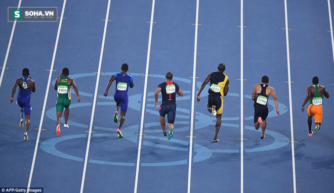 Usain Bolt làm nên lịch sử với tấm HCV 100m tại Olympic Rio - Ảnh 6.
