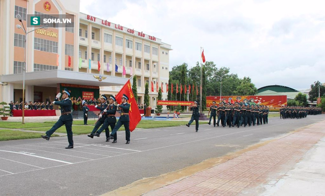 Trường Sĩ quan Không quân khai giảng năm học 2016-2017 - Ảnh 1.